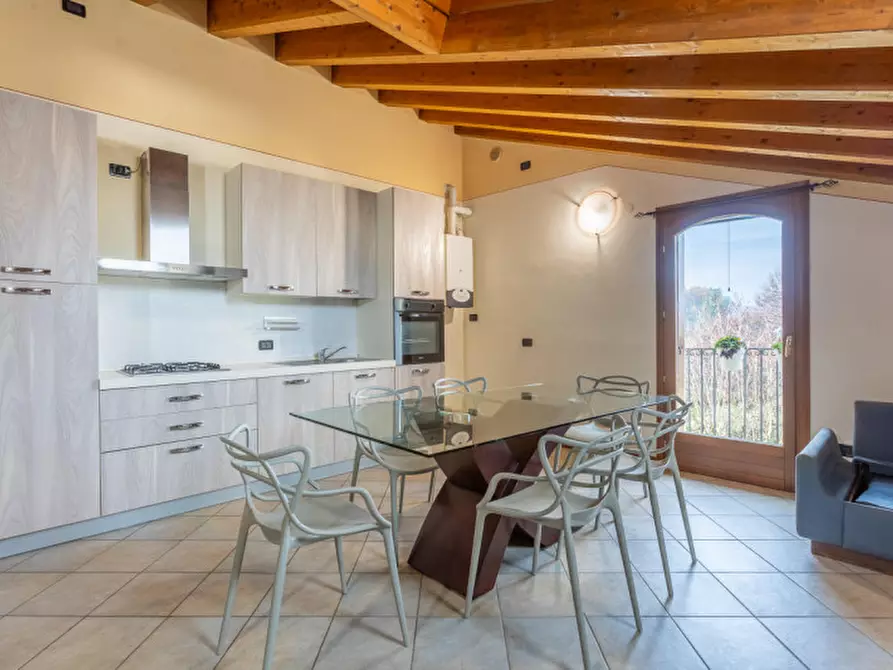 Immagine 8 di Appartamento in vendita  in Via della Battaglia 104 a Cavriana