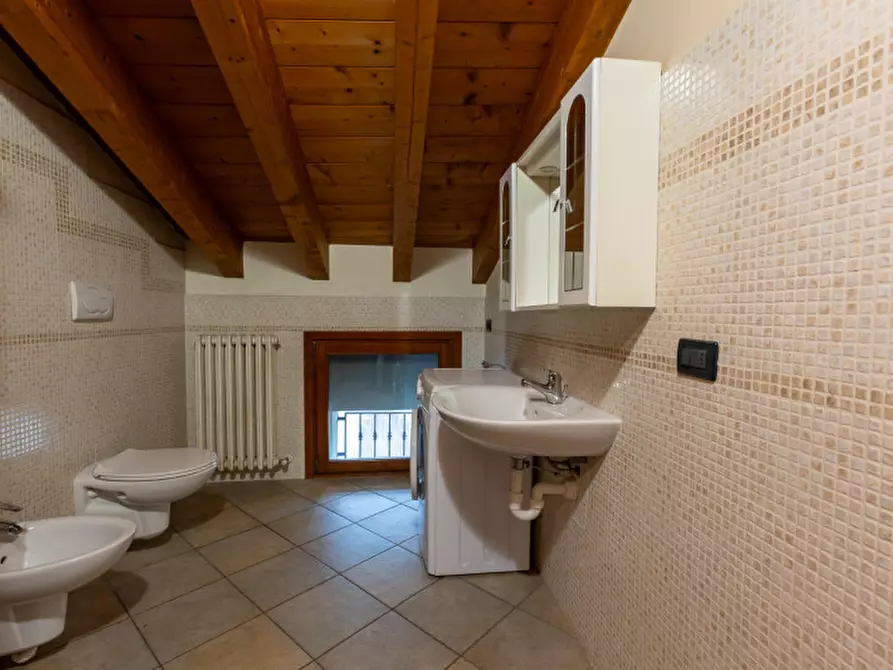 Immagine 11 di Appartamento in vendita  in Via della Battaglia 104 a Cavriana