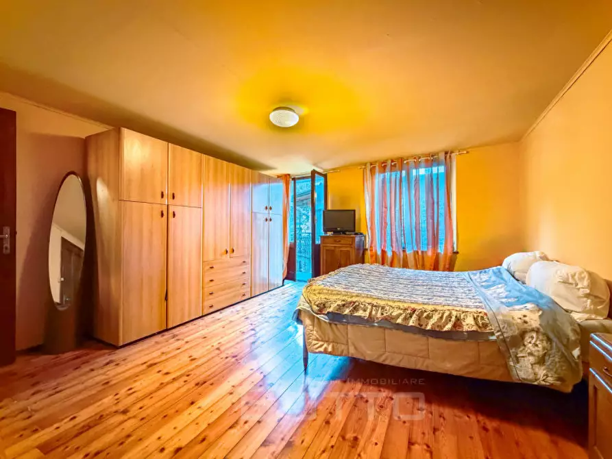 Immagine 14 di Casa indipendente in vendita  in Località Roncaglio, 5 a Varallo