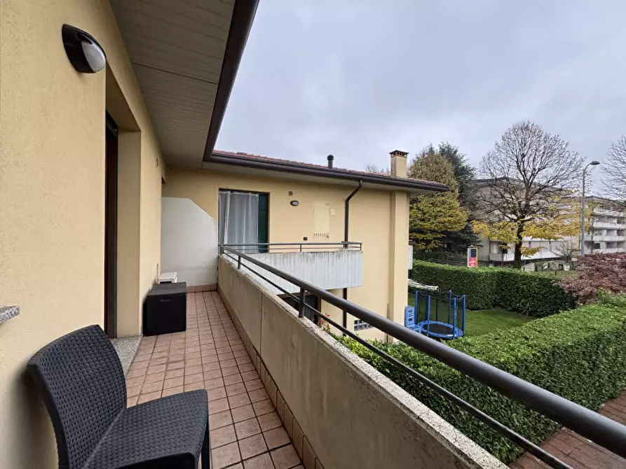 Immagine 7 di Appartamento in vendita  in via lago di bolsena a Altavilla Vicentina