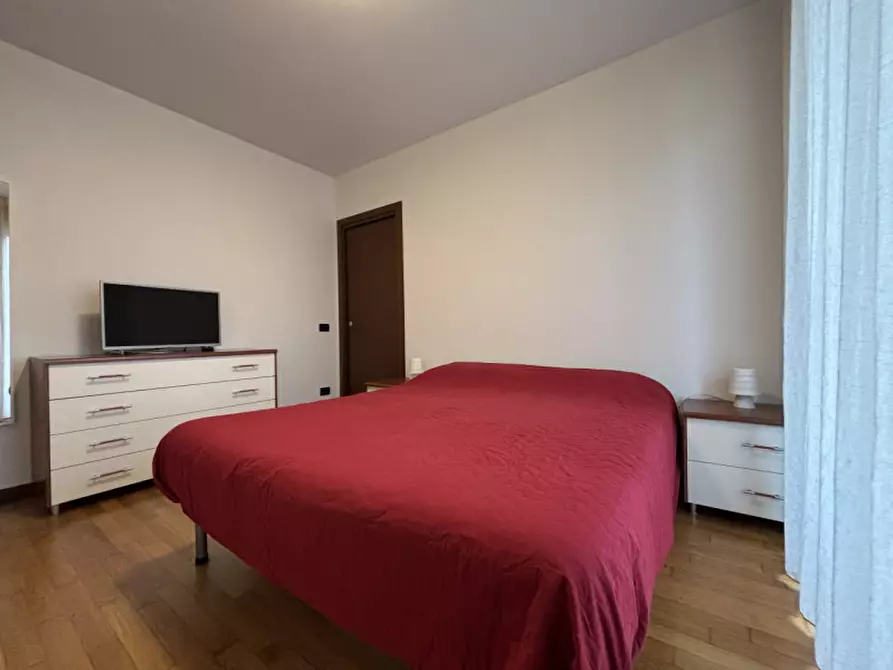 Immagine 10 di Appartamento in vendita  in via lago di bolsena a Altavilla Vicentina