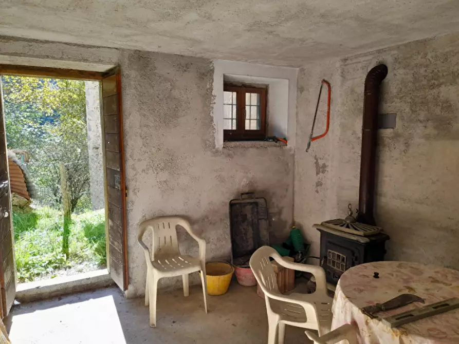 Immagine 4 di Rustico / casale in vendita  a Lavenone