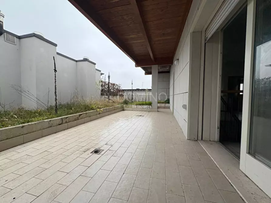 Immagine 10 di Appartamento in vendita  in Via Lando Landucci a Padova