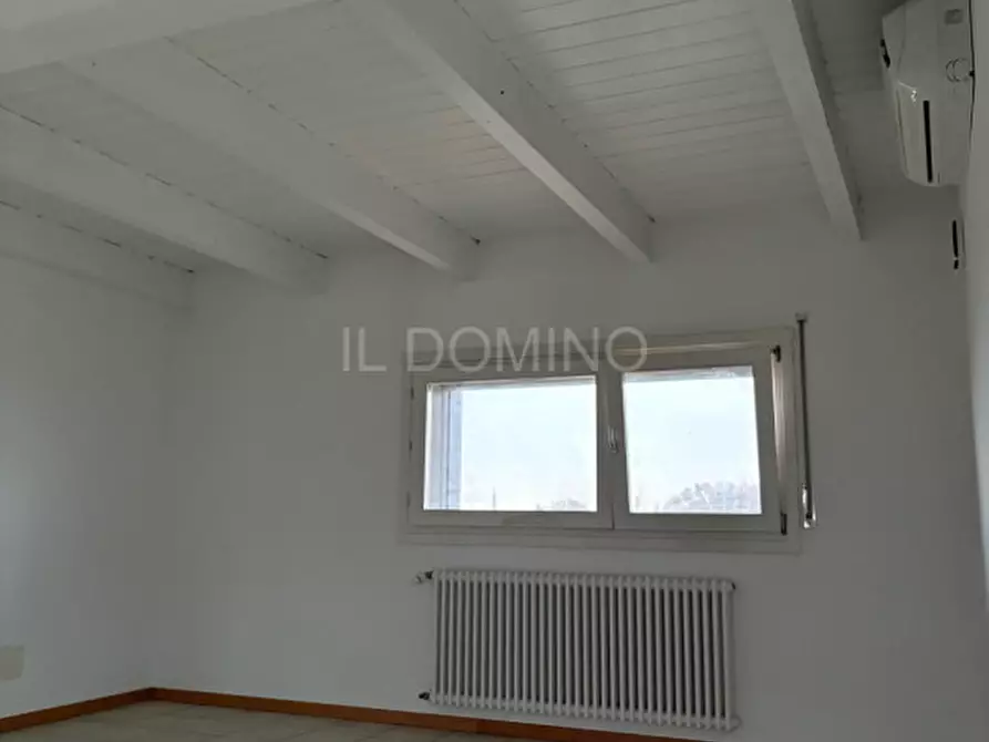 Immagine 16 di Appartamento in vendita  in Via Lando Landucci a Padova