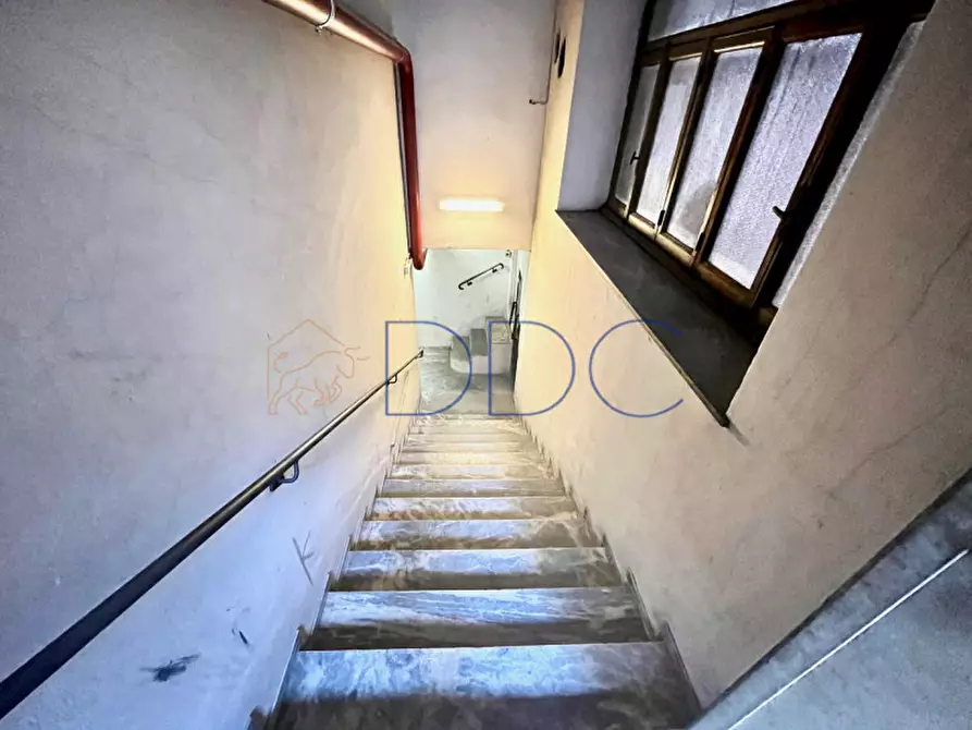 Immagine 9 di Magazzino in vendita  in Corso Re Umberto 5 a Torino