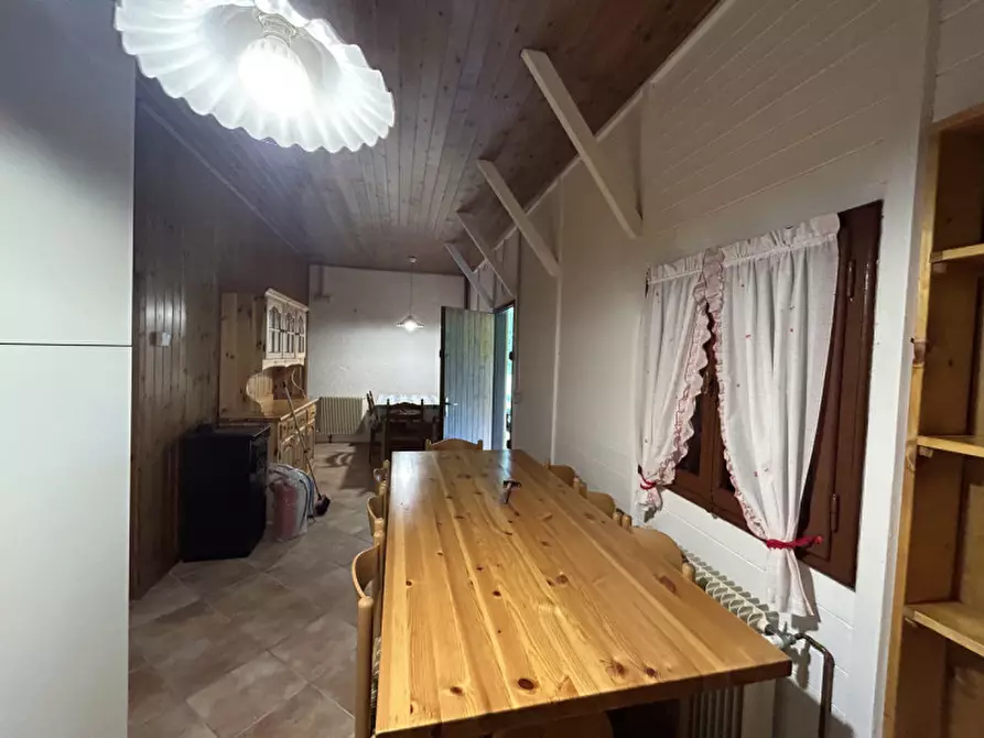 Immagine 4 di Rustico / casale in vendita  a Sarmede