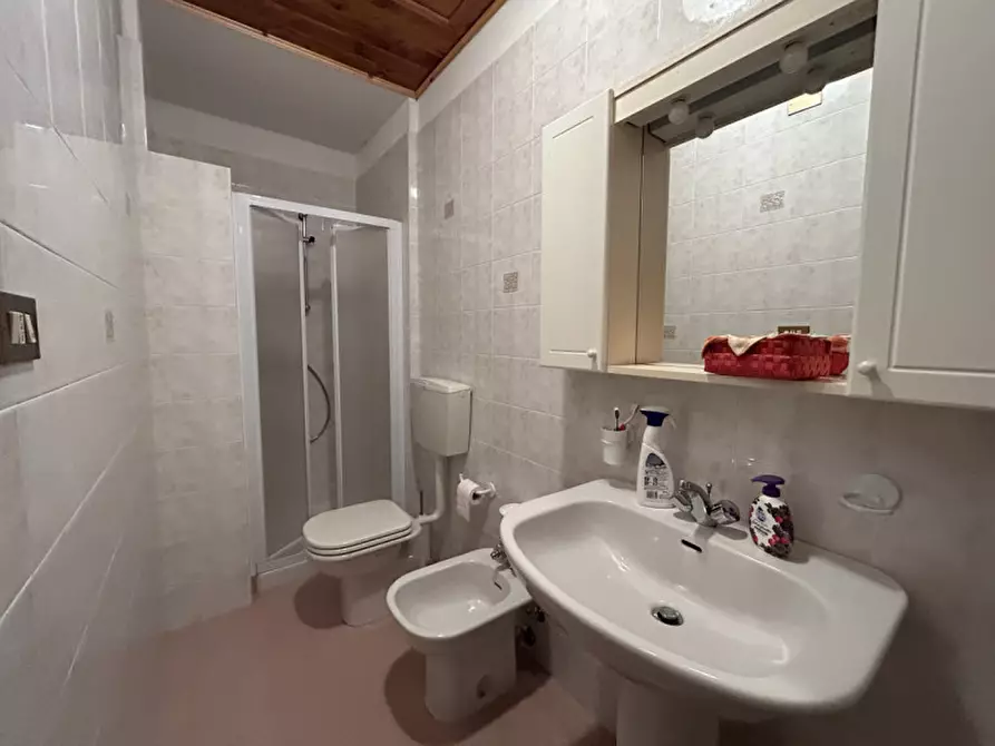 Immagine 8 di Rustico / casale in vendita  a Sarmede