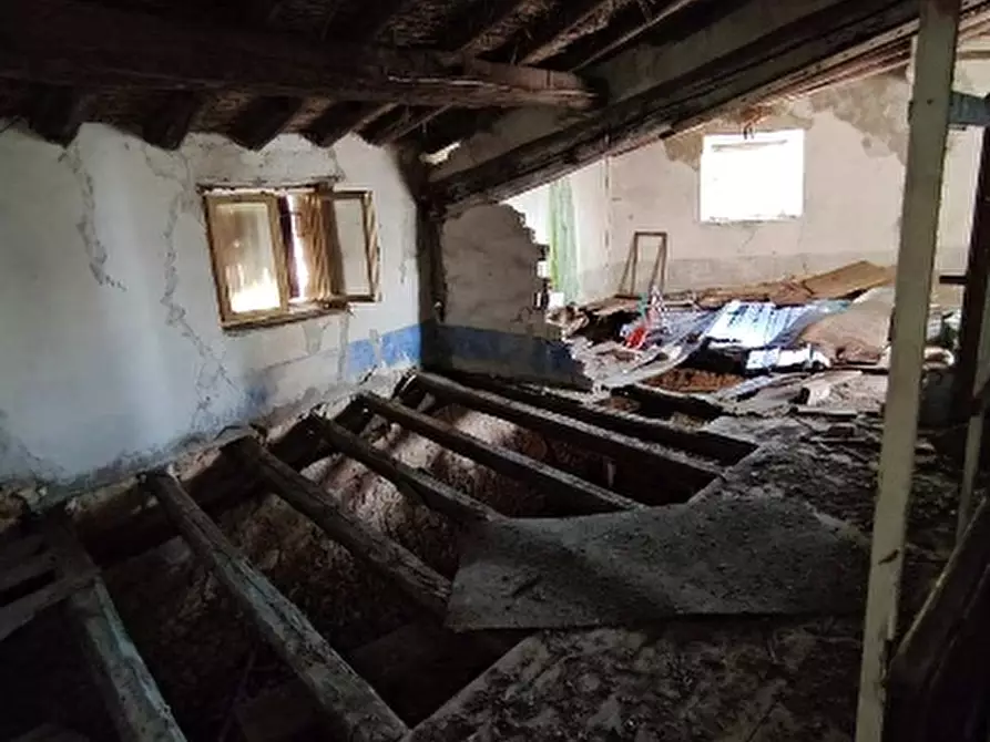 Immagine 10 di Casa indipendente in vendita  in VIA TOLOTTI 3 a Montecchia Di Crosara