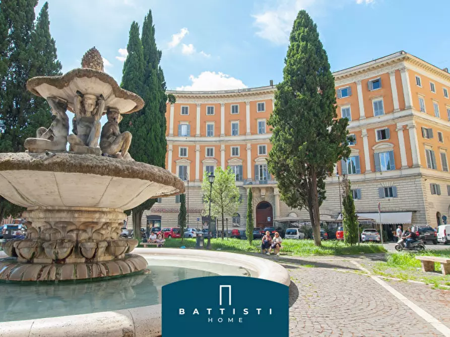 Immagine 1 di Negozio in affitto  in Piazza dei Quiriti a Roma