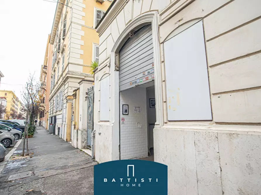 Immagine 3 di Negozio in affitto  in Piazza dei Quiriti a Roma