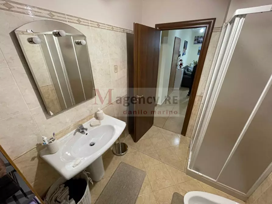 Immagine 19 di Appartamento in vendita  in Viale Laboccetta 122 a Reggio Di Calabria