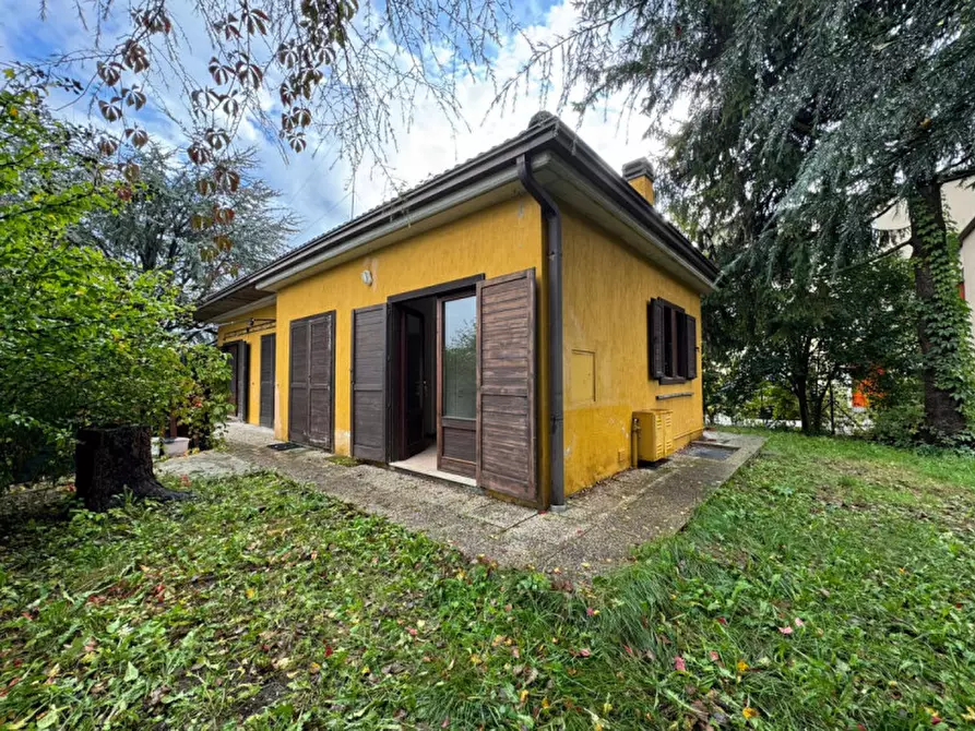 Immagine 1 di Villa in vendita  in Via del Sasson 10 a Caldonazzo