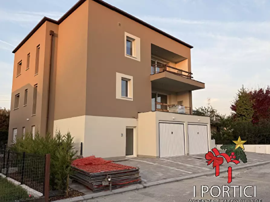 Immagine 10 di Appartamento in vendita  in Via Rialto a Noale