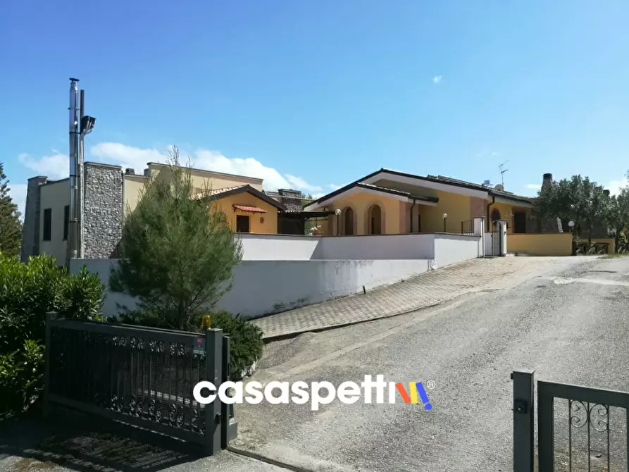 Immagine 1 di Agriturismo in vendita  in Località Profeta a Caraffa Di Catanzaro