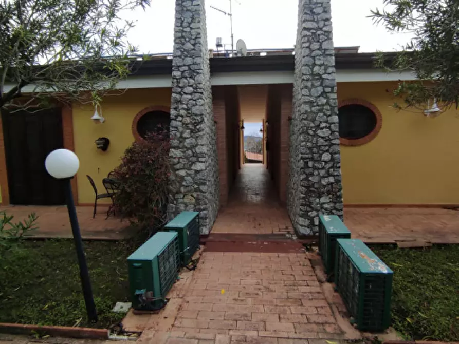 Immagine 39 di Agriturismo in vendita  in Località Profeta a Caraffa Di Catanzaro