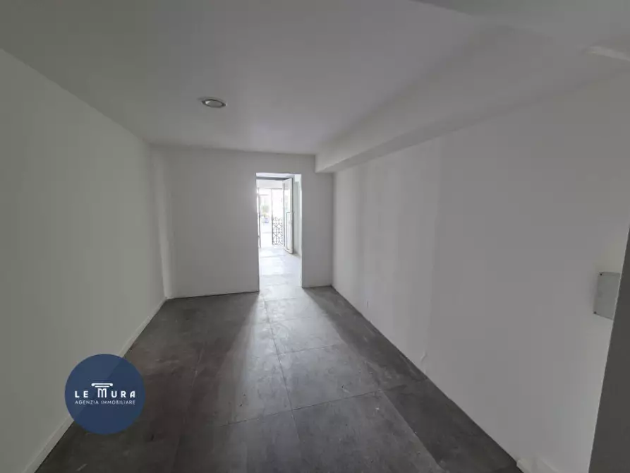 Immagine 3 di Negozio in affitto  in Via Ciotti a Gradisca D'isonzo