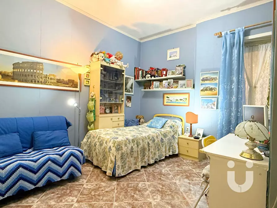 Immagine 14 di Appartamento in vendita  in Via Vetulonia a Roma