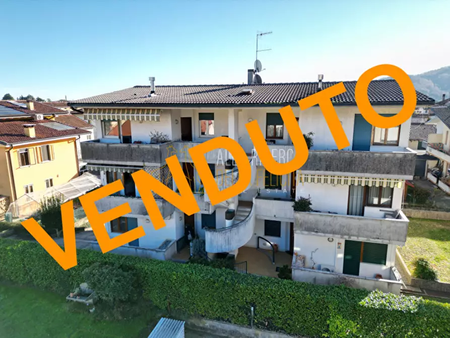 Immagine 1 di Appartamento in vendita  in Va Cristoforo Magrè a Schio