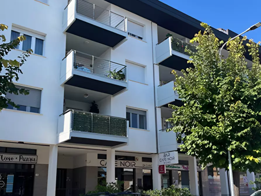 Immagine 3 di Appartamento in vendita  in Via Montegrappa a San Salvo