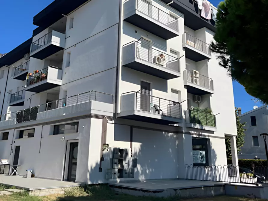 Immagine 4 di Appartamento in vendita  in Via Montegrappa a San Salvo