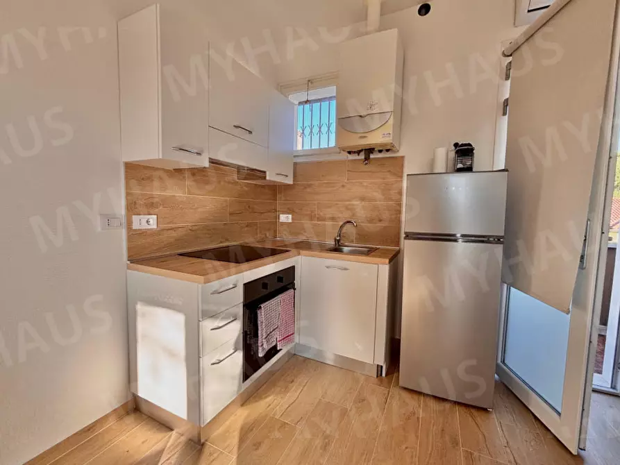 Immagine 9 di Appartamento in vendita  in VIA TALETE, 30 a Cesenatico