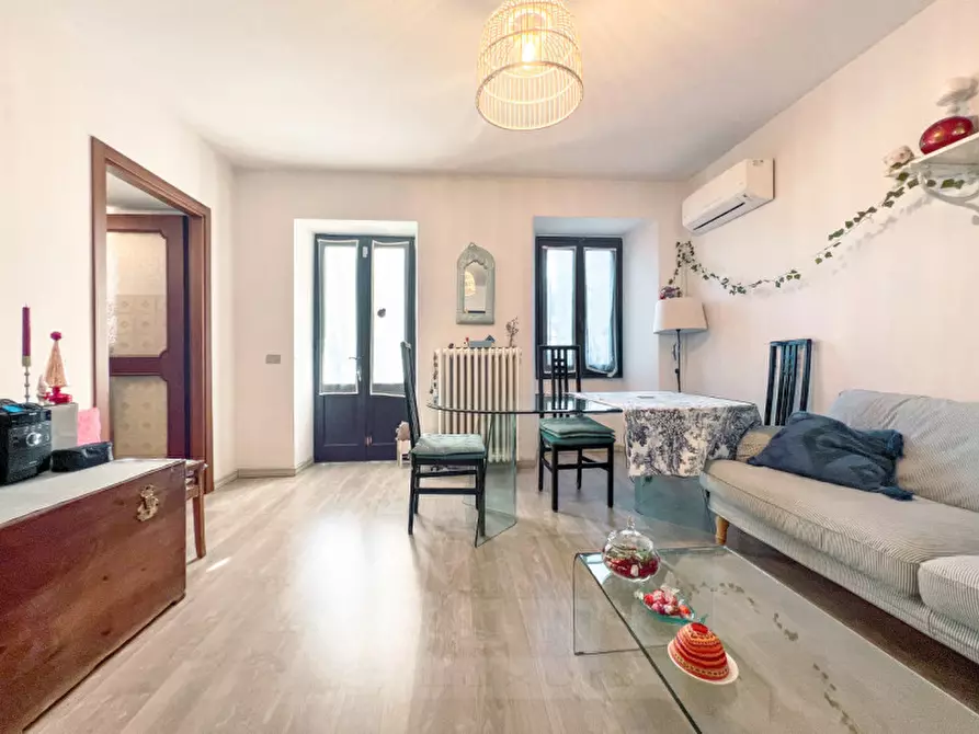 Immagine 4 di Appartamento in vendita  in Via alle Prive 9 a Lesa