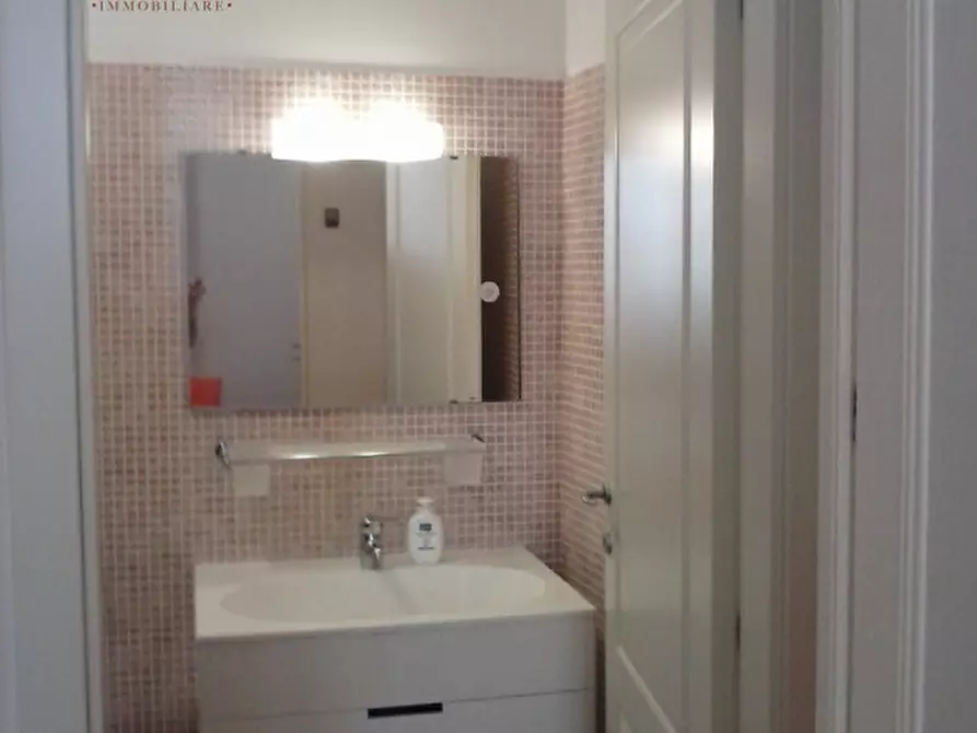 Immagine 10 di Appartamento in affitto  in via de cuppis a Fano