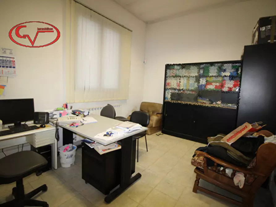 Immagine 6 di Laboratorio in affitto  in Via Poggilupi a Terranuova Bracciolini