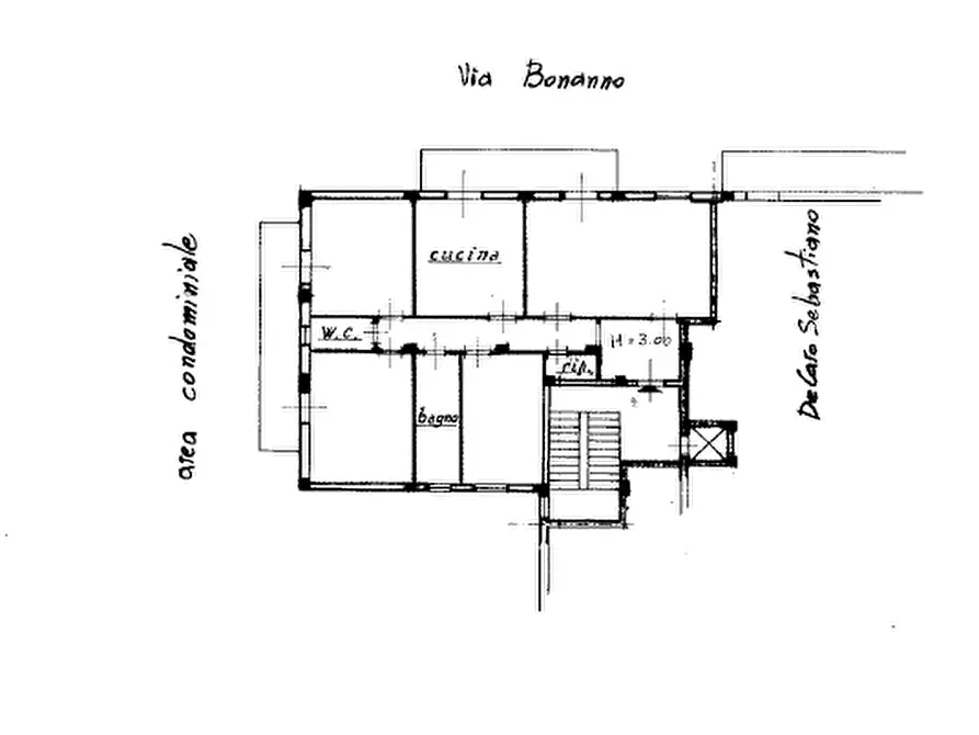 Immagine 19 di Appartamento in vendita  in Via Michele Bonanno 49 a Siracusa