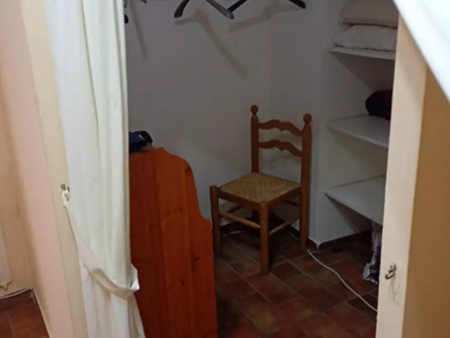 Immagine 3 di Appartamento in affitto  in via Santa Chiara 24 a Napoli