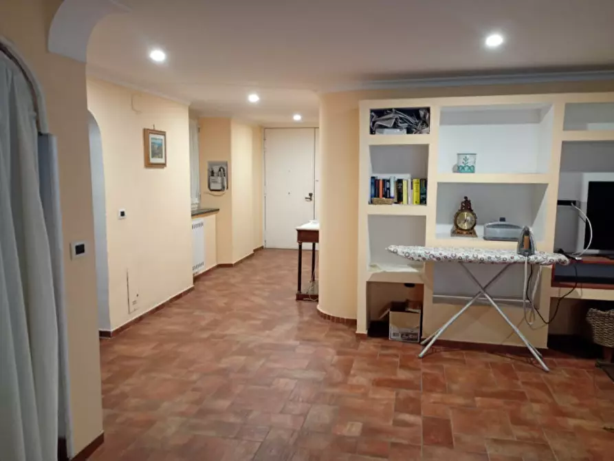 Immagine 4 di Appartamento in affitto  in via Santa Chiara 24 a Napoli