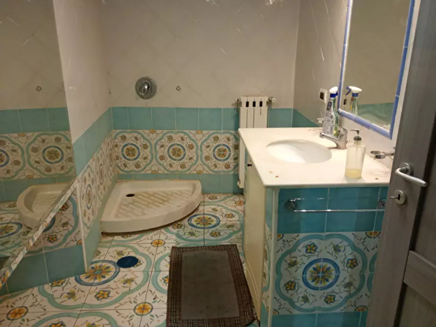 Immagine 13 di Appartamento in affitto  in via Santa Chiara 24 a Napoli