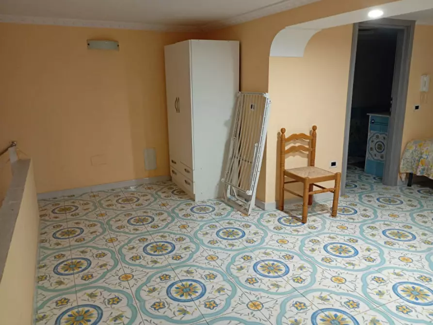 Immagine 15 di Appartamento in affitto  in via Santa Chiara 24 a Napoli
