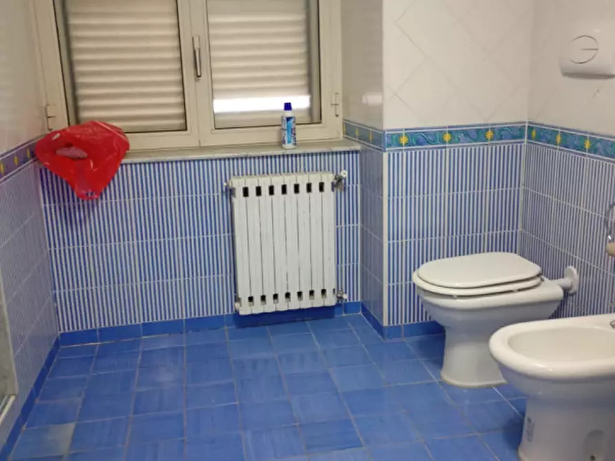 Immagine 20 di Appartamento in affitto  in via Santa Chiara 24 a Napoli