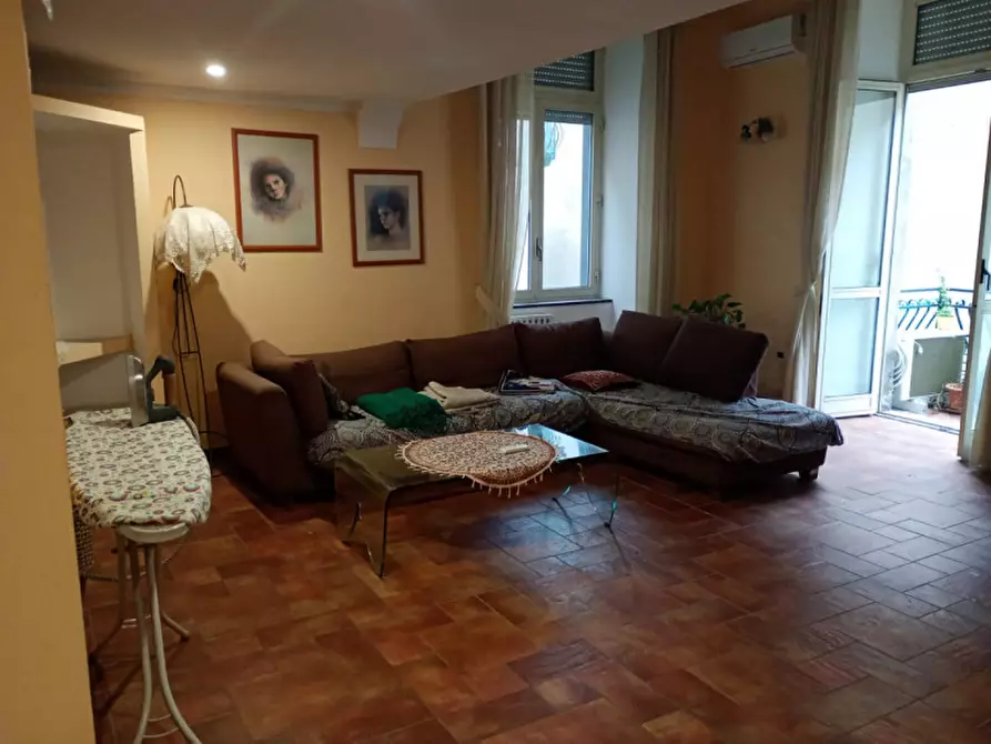 Immagine 33 di Appartamento in affitto  in via Santa Chiara 24 a Napoli