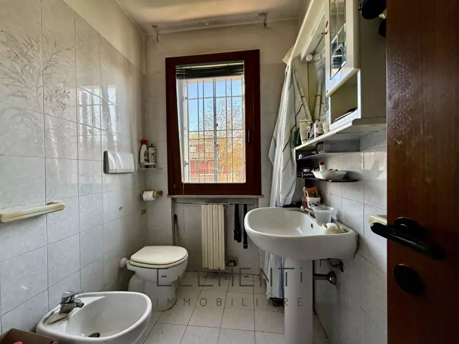 Immagine 13 di Appartamento in vendita  in via Vicentini a Pescantina