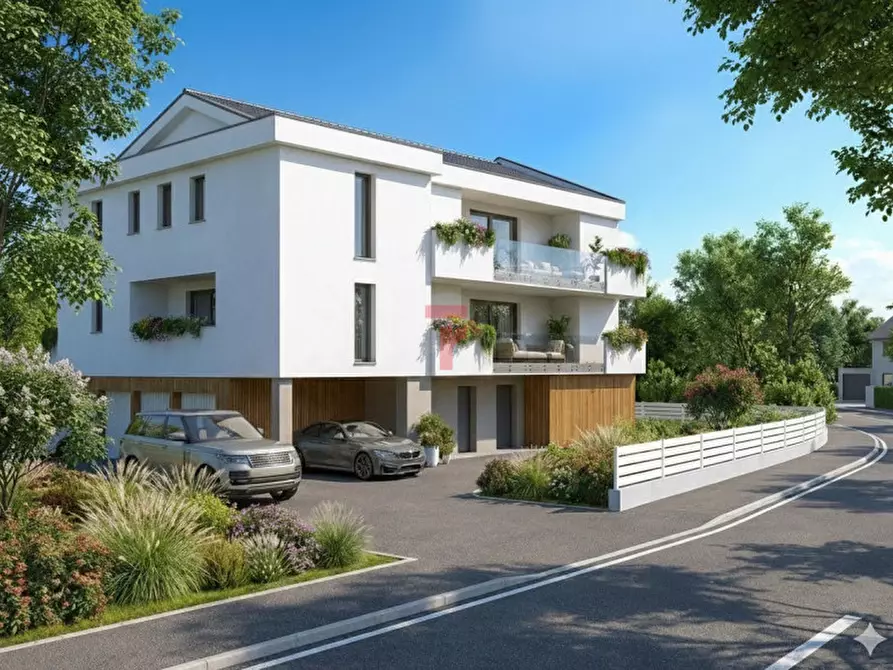 Immagine 1 di Appartamento in vendita  a Padova