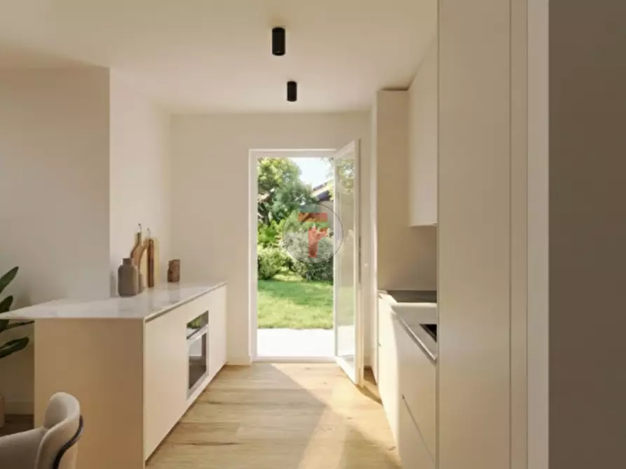 Immagine 3 di Appartamento in vendita  a Padova