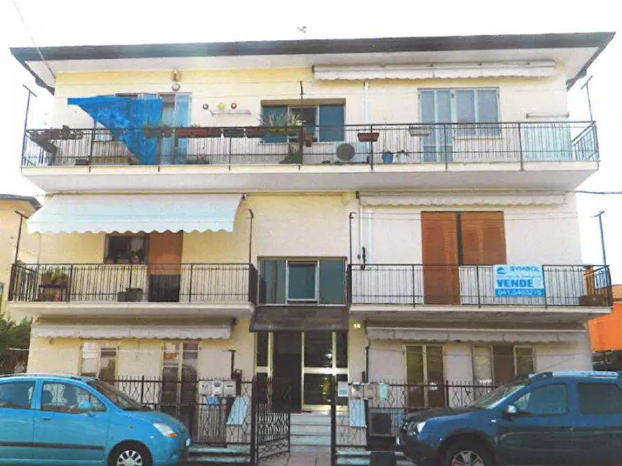 Immagine 1 di Appartamento in vendita  in Via Enrico Fermi, 7 a Salzano