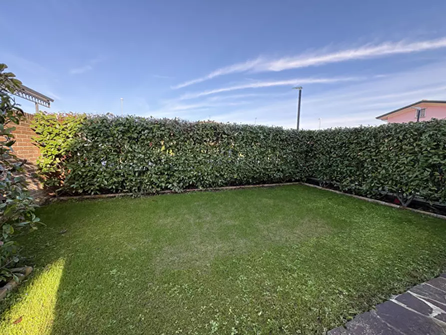 Immagine 3 di Villetta a schiera in vendita  in Via dei Mille a Selvazzano Dentro