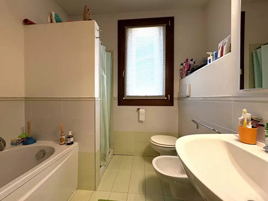 Immagine 22 di Villetta a schiera in vendita  in Via dei Mille a Selvazzano Dentro