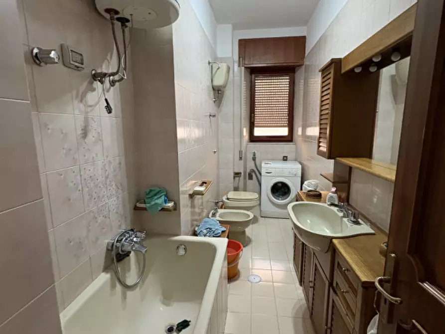 Immagine 14 di Appartamento in vendita  in via stretto cappuccini a Catanzaro