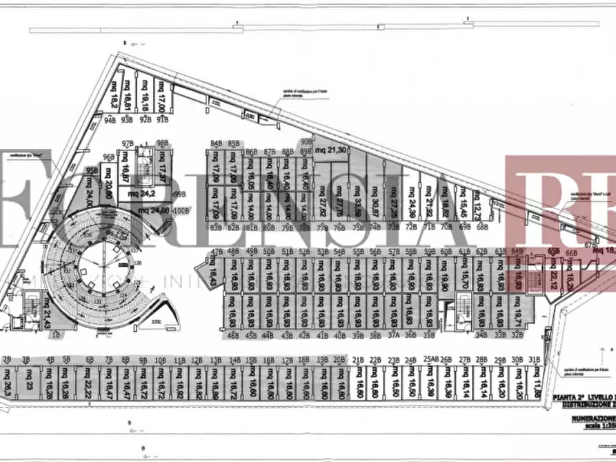 Immagine 23 di Garage in vendita  in Via Aldo Moro a San Giorgio A Cremano
