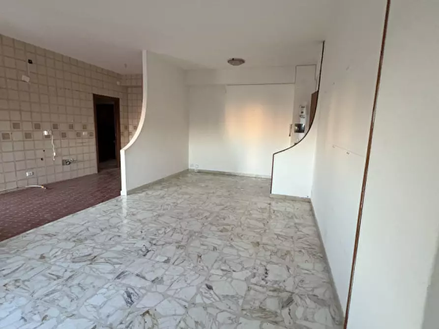 Immagine 4 di Appartamento in vendita  in VIA ETTORE VITALE a Catanzaro