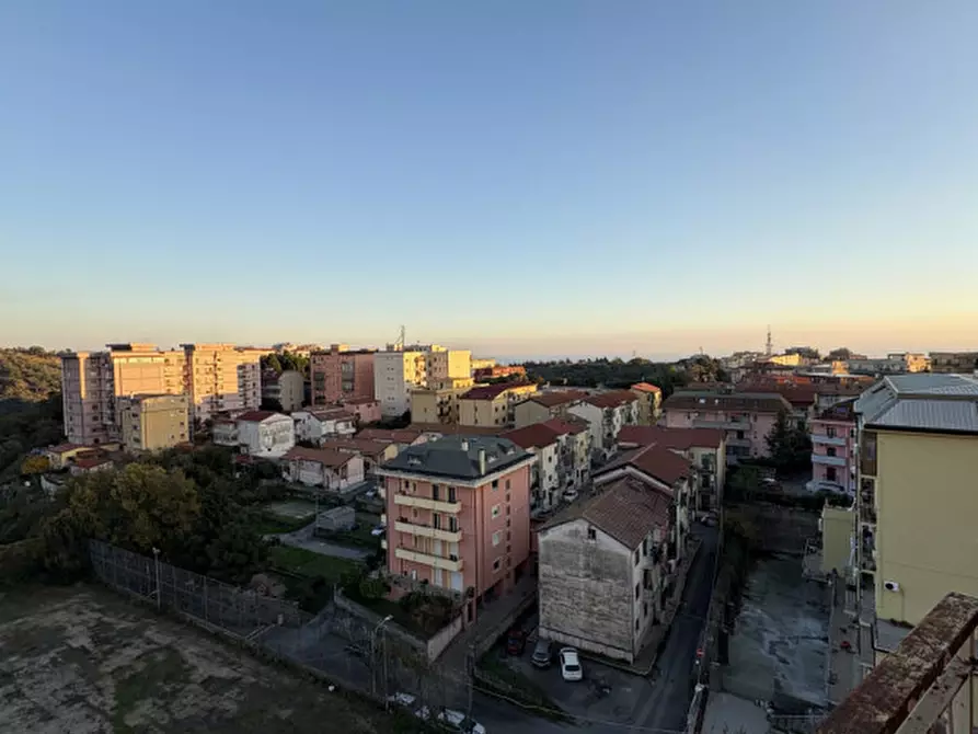 Immagine 8 di Appartamento in vendita  in VIA ETTORE VITALE a Catanzaro