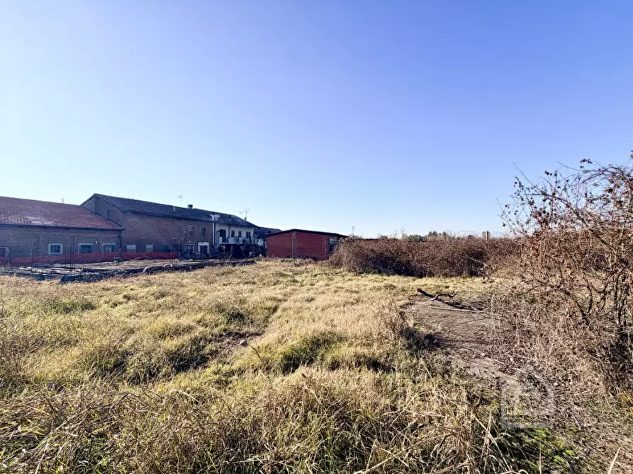 Immagine 13 di Terreno in vendita  in Via Giacomo Matteotti 2 a Verolengo