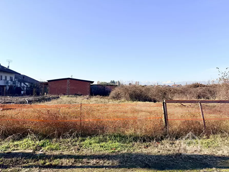 Immagine 15 di Terreno in vendita  in Via Giacomo Matteotti 2 a Verolengo