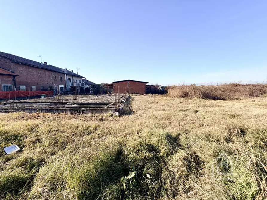 Immagine 17 di Terreno in vendita  in Via Giacomo Matteotti 2 a Verolengo