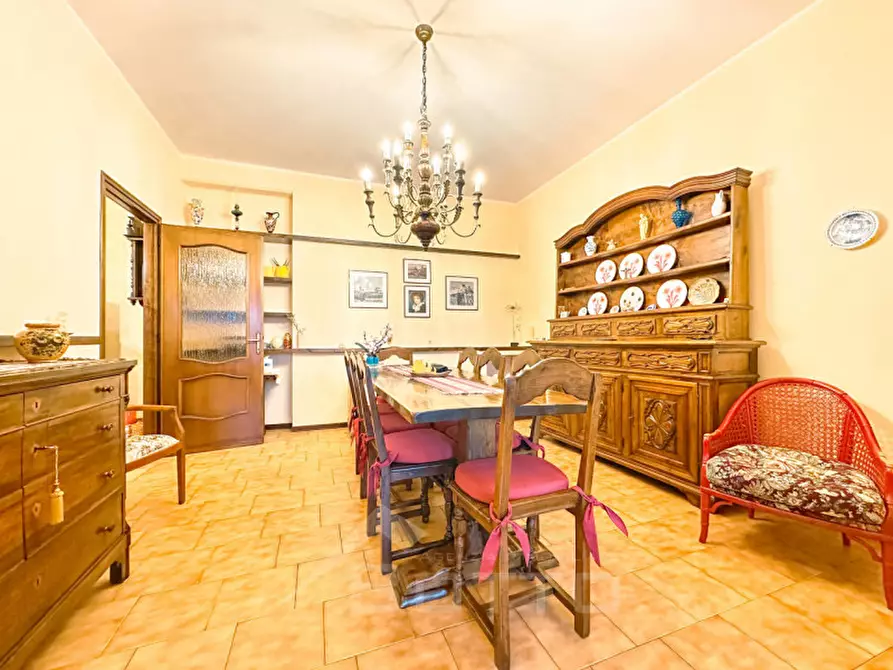 Immagine 4 di Villa in vendita  in Via Angelo Valazza 60 a Boca