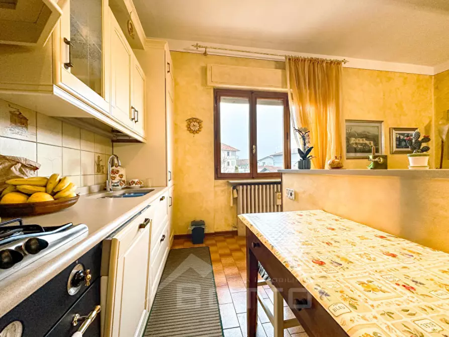 Immagine 9 di Villa in vendita  in Via Angelo Valazza 60 a Boca